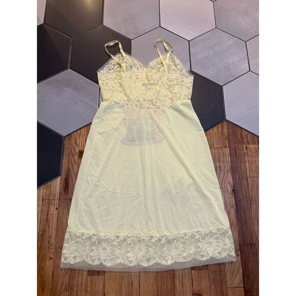 Vintage Vanity Fair s roach Chevy van heaven & hell design nightgown slip dress - Picture 4 of 9